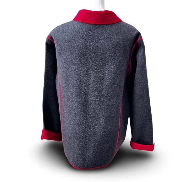 Women’s Lucia Grey 100% New Wool Coat Red Interior and Serged Seams in Size 16 - Picture 5 of 16